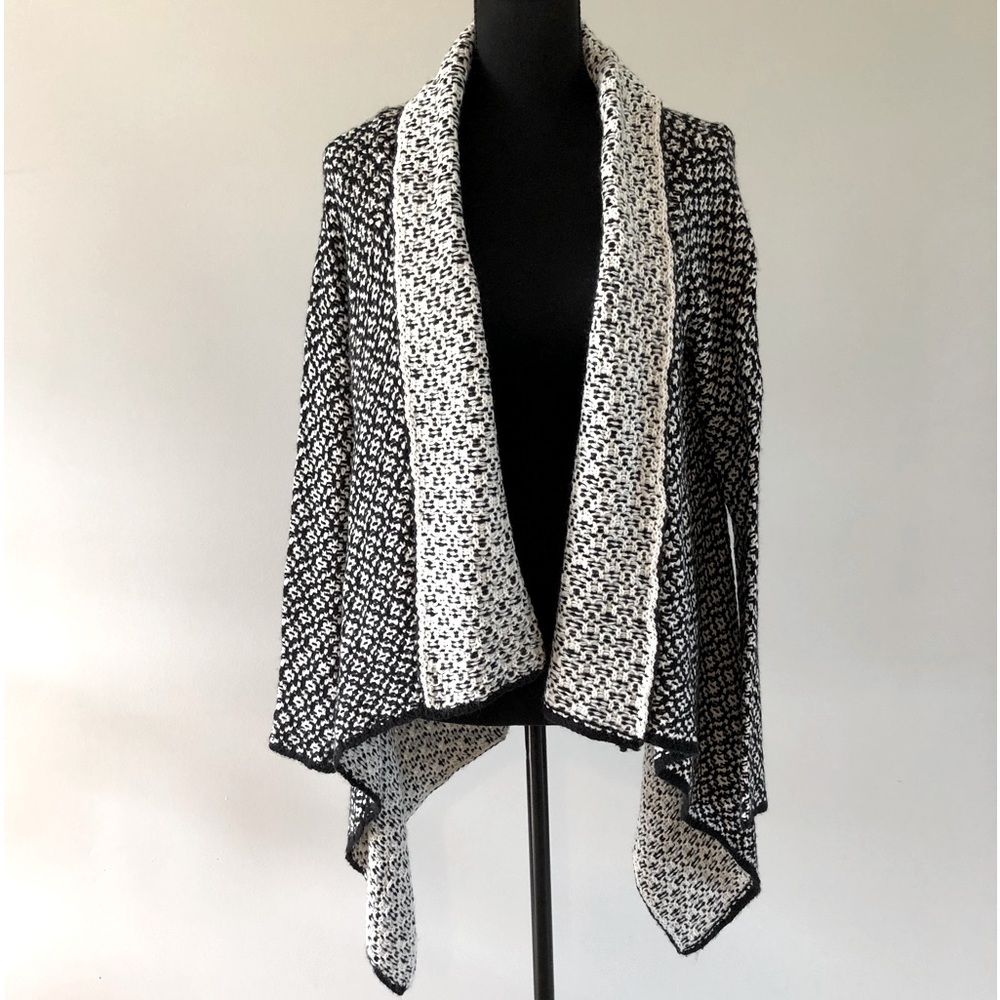 Women’s FYLO Asymmetrical Black and White Open front Knit Cardigan size S